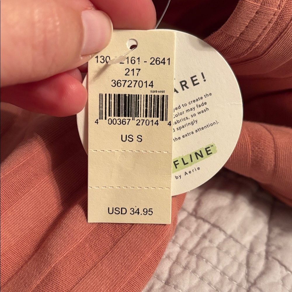 Offline by Aerie OG Groove Crop Top in Tea Rose, size Small, NWT - Picture 9 of 9